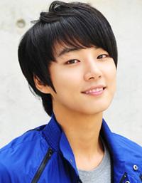 Yoon Shi Yoon image